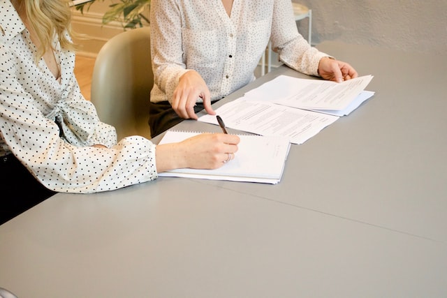 TransUnionSpain's tweet photo. ¿Pedir un crédito en una situación de alta inflación como la actual? La mitad de los españoles no quiere asumir más deudas. Lo confirma un estudio de TransUnion sobre #inclusionfinanciera ➡️https://t.co/wzBg00iXiu #prestamos https://t.co/yeighV4O43