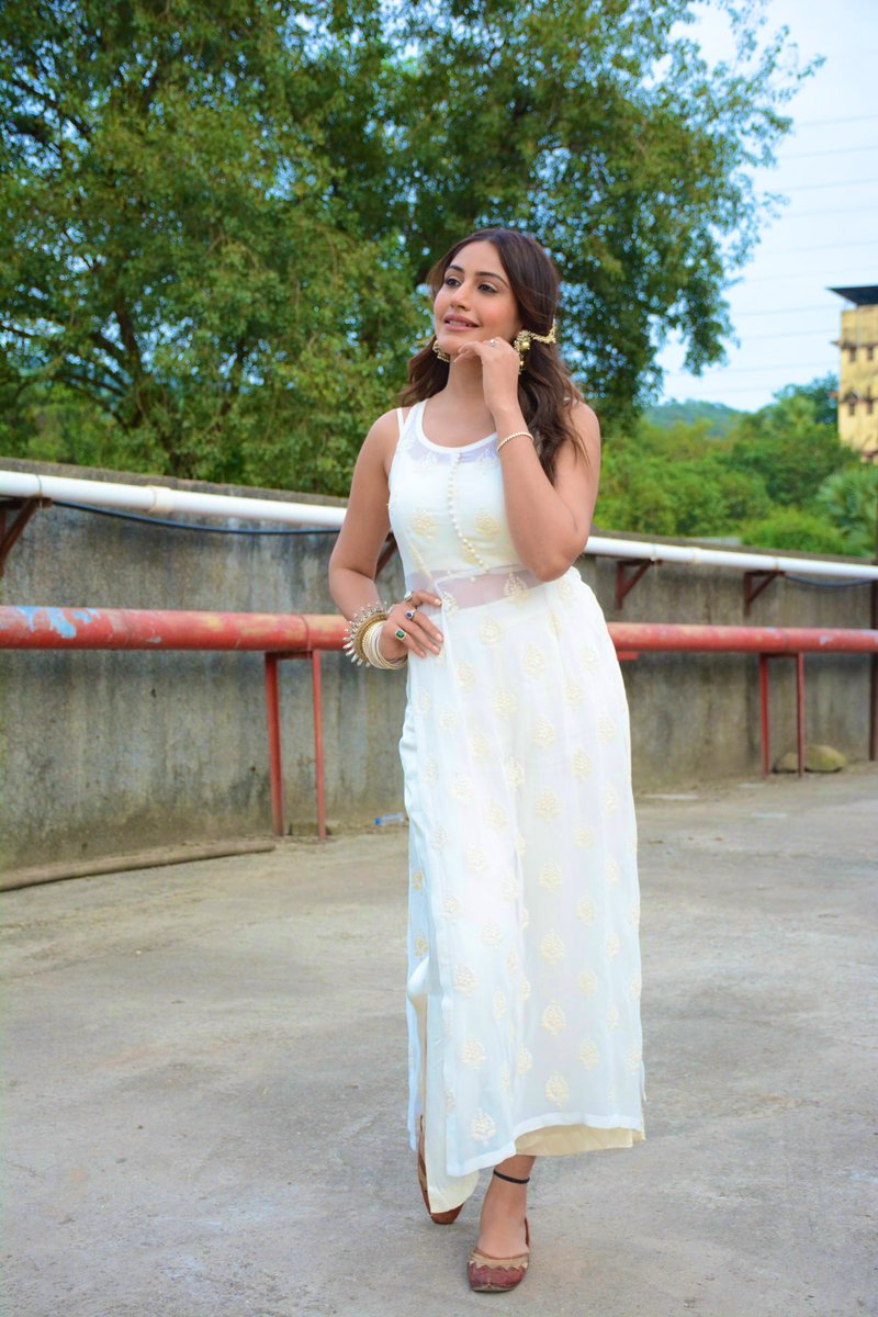 SurbhiChandna's tweet photo. Masakali 🕊️ 
#sherdilshergill #manmeetshergill https://t.co/8n9qFkSKjP