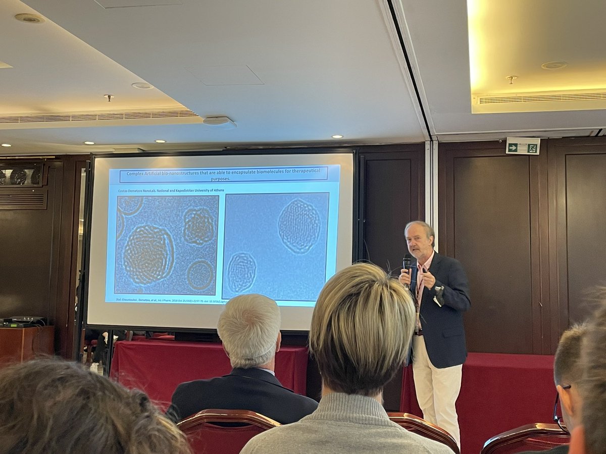 LauryBenoit's tweet photo. 🔍L’académicien européen prof. Costas Demetzos présente les nouvelles technologies en #santé à une autre échelle, celle des #nanotechnologies 📉 

#AA2022 https://t.co/mmGSS5k3xG