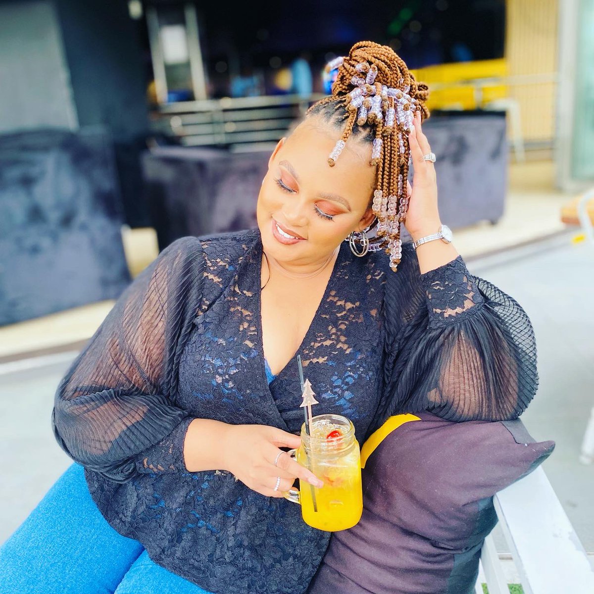 S_Ramohloa's tweet photo. Thank God we don’t look like our problems 😍🥂 https://t.co/9K1Nwjrn0R