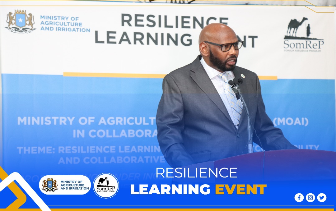 caresom's tweet photo. " It is my immense pleasure and gratitude to officially open this learning event which is themed “Resilience Learning for Improved Accountability and Collective Impact’’. H.E. Asad Abdirizak, State-Minister at @MOAI_Somalia
#ResilienceLearningEvent https://t.co/OYx6i9ls8b