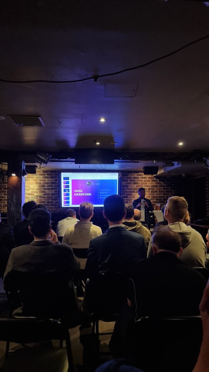 0Artekkers's tweet photo. Awesome turnout at the Sydney #Cardano meetup today (100+) - hosted by the brilliant @astroboysoup, the Aussie Cardano Ambassador.
#blockchainsydney https://t.co/oLBVQrGAM7