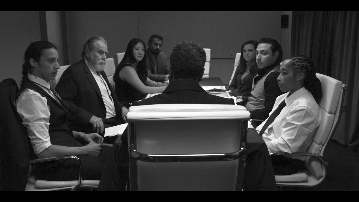 Crevasse ➡️ FS EXclusive Premiere

After a civilization lost to time is discovered on Earth, a group of world leaders must deliberate and decide the fate of its people.

filmshortage.com/dailyshortpick…