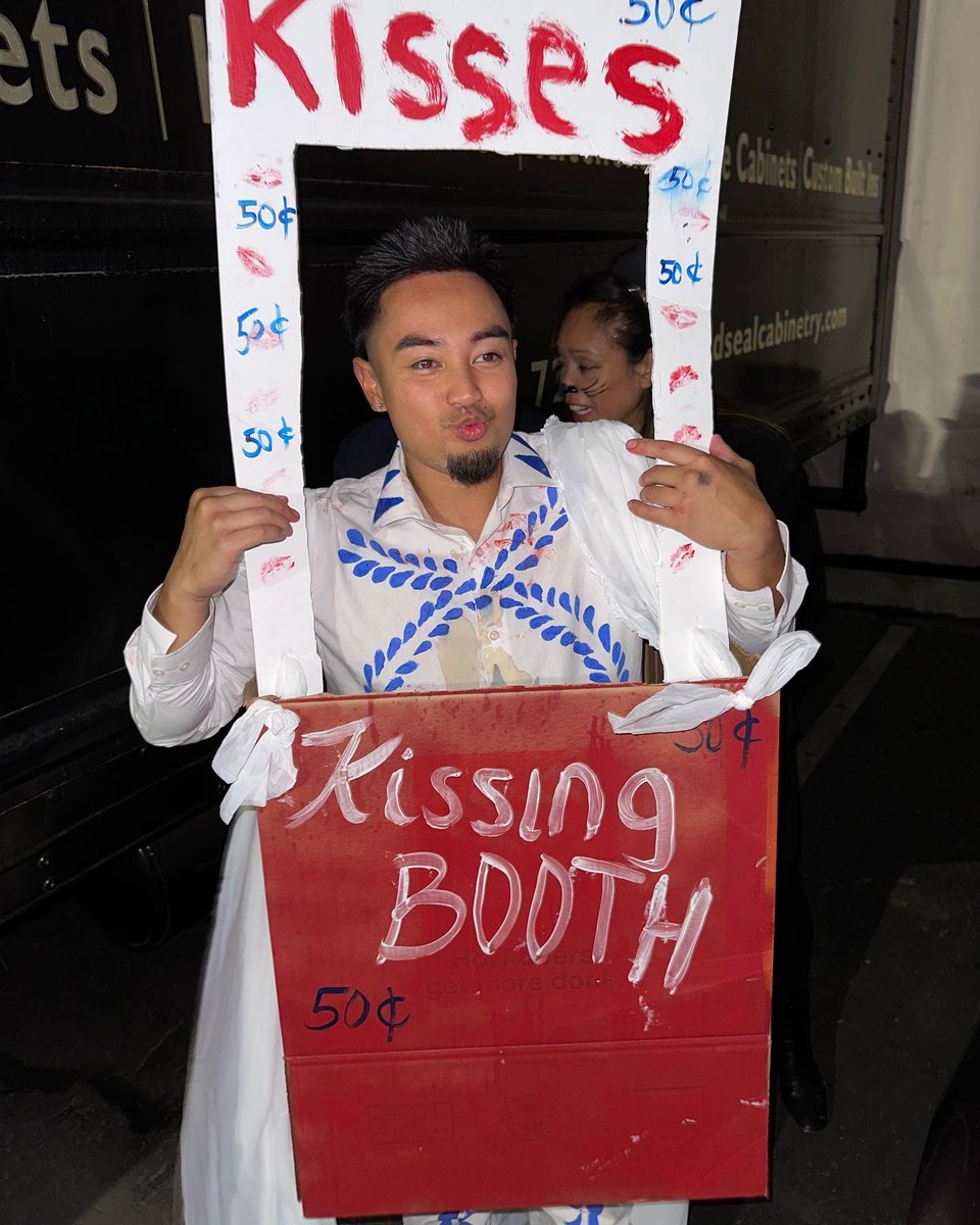 riverjay2's tweet image. Went all out for my Birthday/Halloween this year