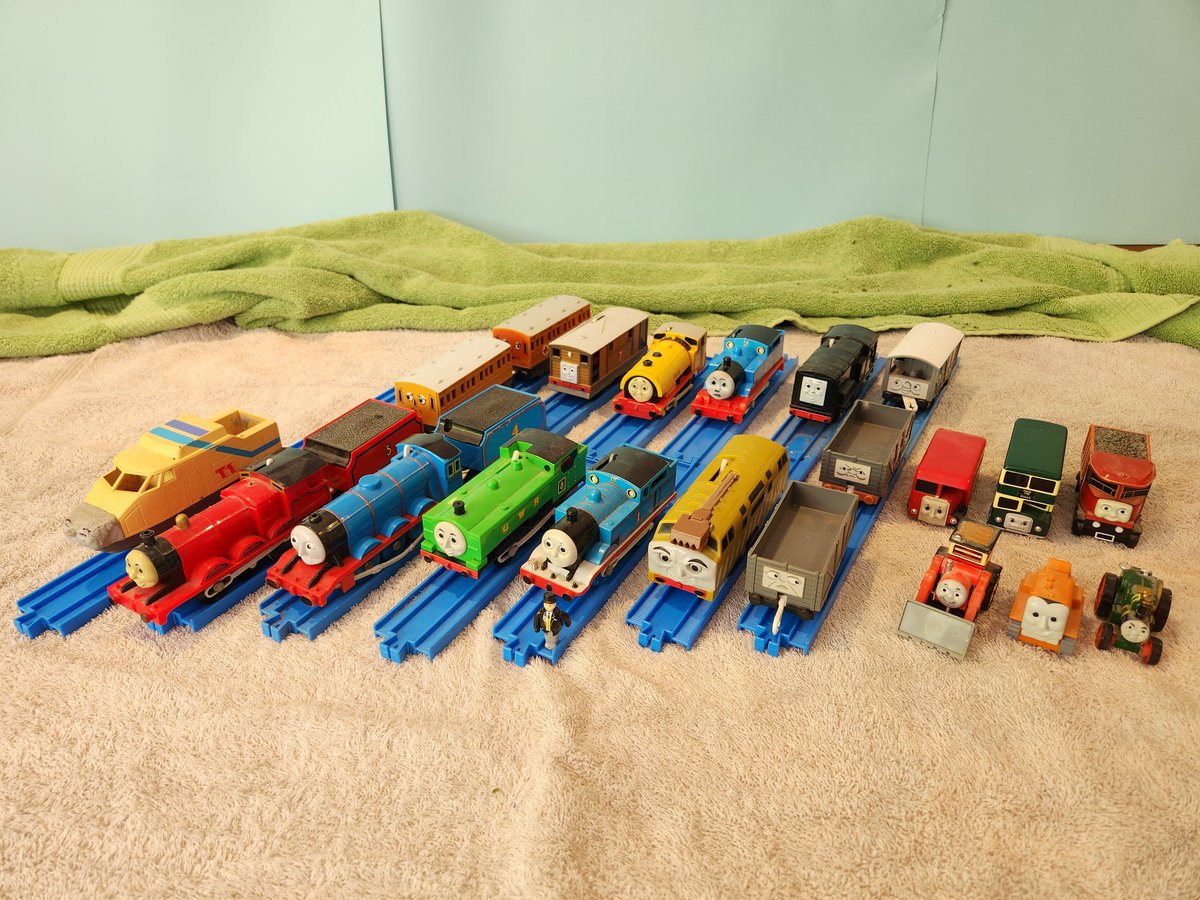 01Salty1's tweet image. You've asked for it, now here it is! To celebrate 15 years of 'Thomas Blows His Stack', here's a photo gallery of all the original cast! (Well, 70% of them). Out of storage and back together again. See thread for more info... 1/