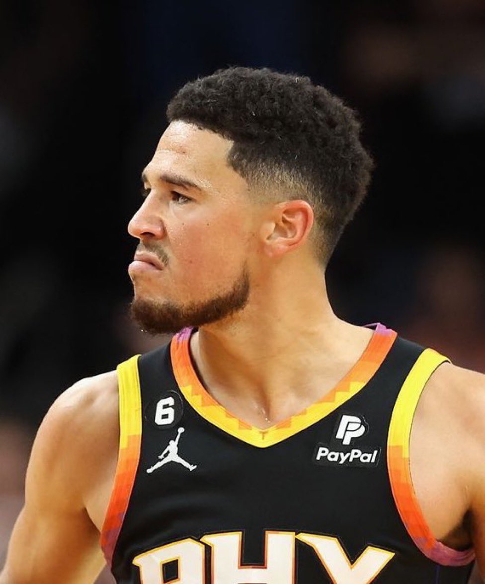 TheHoopCentral's tweet photo. The Suns are 6-1. 🔥 https://t.co/brjDlinY9z