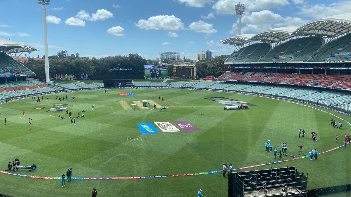 iframessports's tweet photo. Good news from Adelaide: no rain, clear sky; let's hope it stays that way.
#INDvsBAN #T20worldcup22 #Adelaide #iframessports https://t.co/Hfh9iBlFEG