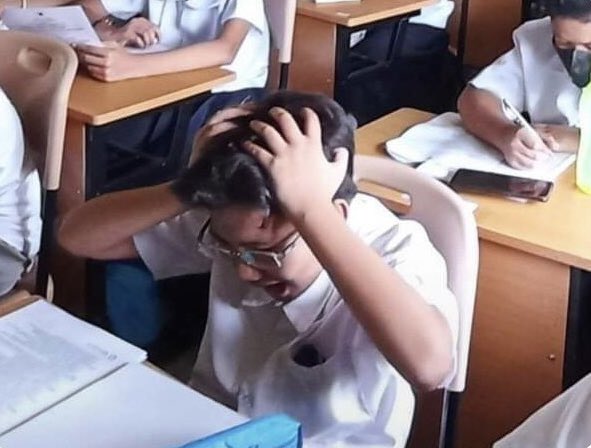 engineerverseio's tweet photo. When the exam question is in 3 parts but you can’t solve the first part so you skip it and try to solve the 2nd but you need the answer of the first part to solve the 2nd and you need the answer of the 1st and 2nd to solve the 3rd part https://t.co/Vdy9NGnuYk