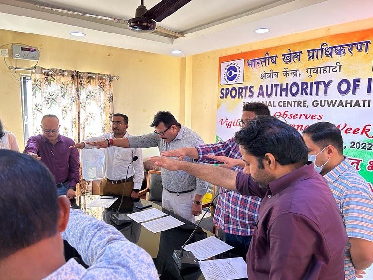 SAIGuwahati's tweet photo. Vigilance Awareness Week 2022 commenced with the taking of the Integrity Pledge by Officers, Staff and Coaches. 
.
.
.
.
.
.
.
#sportsauthorityofindia #viglance #awareness #saiguwahati #northeastindia https://t.co/ybtI0To8nG