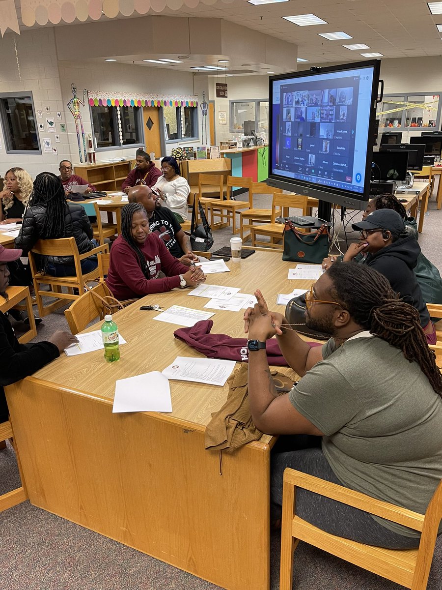 Leah D Stith tweet media