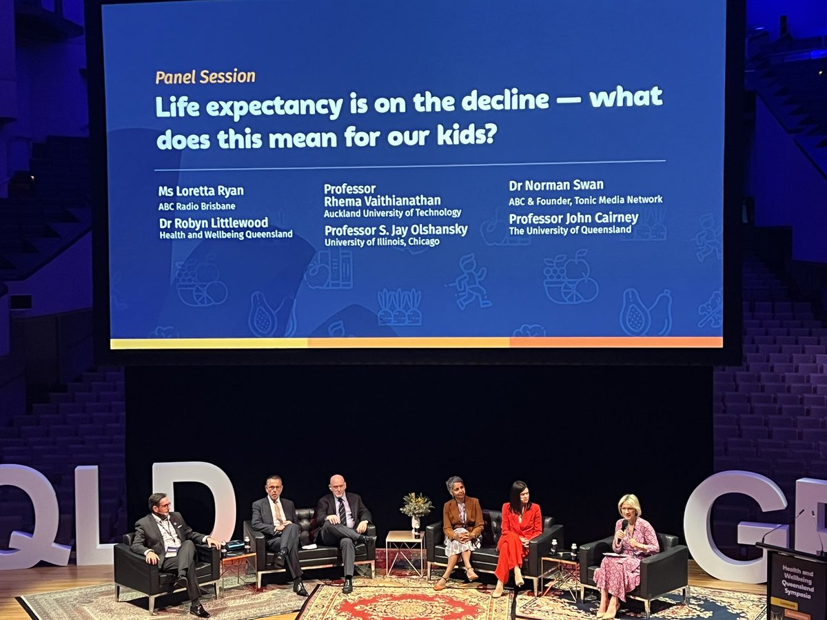 “Most bang for your buck is prevention during childhood”Couldn’t agree more <a href="/normanswan/">Norman Swan</a> and proud to be part of this committed ecosystem. Still so much work to be done #HWQldSymposia2022 <a href="/JohnCairney68/">John Cairney</a> @<a href="/hw_queensland/">Health and Wellbeing Queensland</a> <a href="/sjayolshansky/">S. Jay Olshansky, Ph.D.</a> <a href="/RVaithianathan/">rhema vaithianathan</a> <a href="/RobynLittlewoo1/">Robyn Littlewood</a> <a href="/Loretta_Ryan/">Loretta Ryan</a>