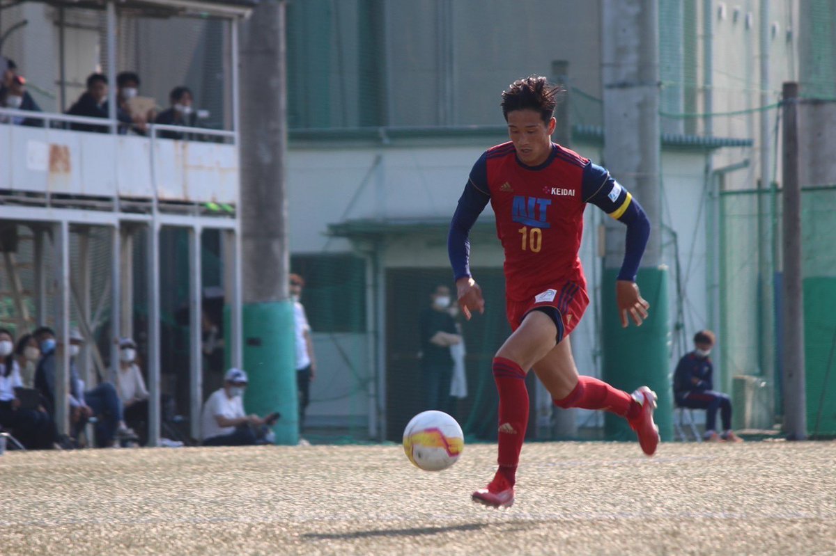 keidaiSoccer's tweet photo. 2022年度キャプテンを務める上野輝人が、
来シーズンよりFC岐阜(J3)に加入することが決定しました!
大経大 随一のサッカー小僧 上野輝人へ
ご声援よろしくお願いいたします!🔥⚽️
#FC岐阜
#大阪経済大学
#上野輝人
#タニコー
#asobility
#OSPホールディングス
#エーアイテイー
#ピーエス三菱 https://t.co/MFVEzCAsdD
