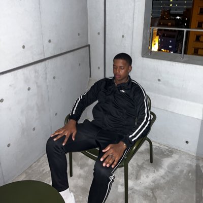 Jheardo's tweet photo. #NewProfilePic https://t.co/gCGzTbyJzJ