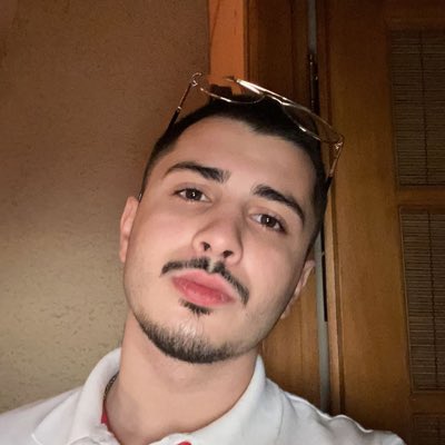 danieltatar1811's tweet photo. #NewProfilePic https://t.co/Bg1EY6bjBs