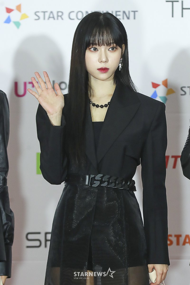 2021.12.02 제6회 아시아 아티스트 어워즈 (Asia Artist Awards) 211202 윈터 흑발 #윈터 ...