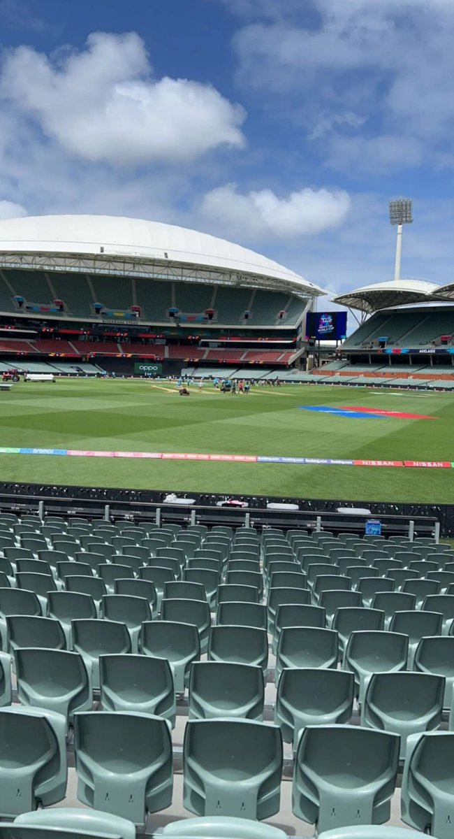 Riya993311's tweet photo. Adelaide Oval 🏟
#INDvsBAN #ZIMvNED
#atmospher #Donbradman #Australia #confirmed #match #Aussie #NewsUpdate
@ICC @cricketcomau @T20WorldCup https://t.co/HXDR2hcZJ2