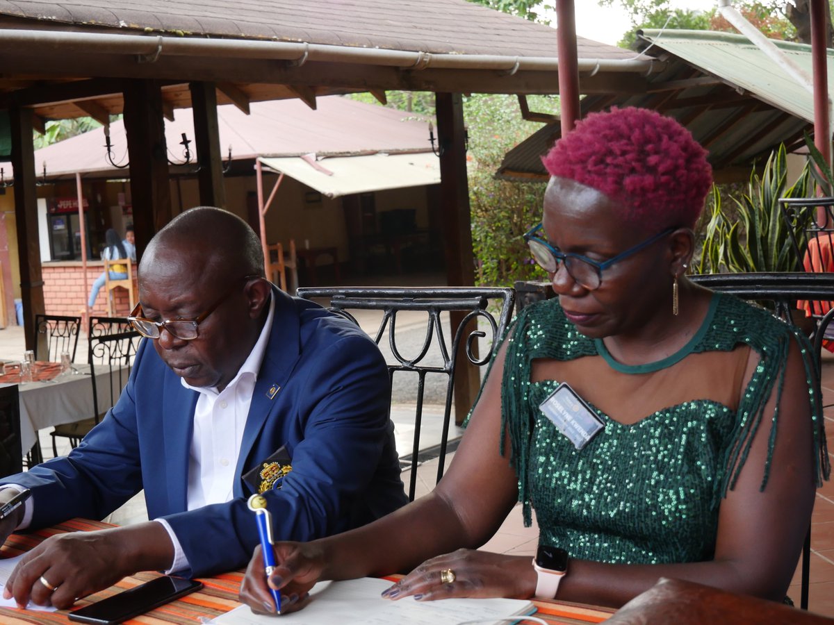 peace_taremwa's tweet photo. Since the club was chartered in 2018, it has accomplished amazing projects. Significant partnerships include a joint blood drive with RC Arusha Mt. Meru and RC Arusha. https://t.co/fYFJoRrH8o