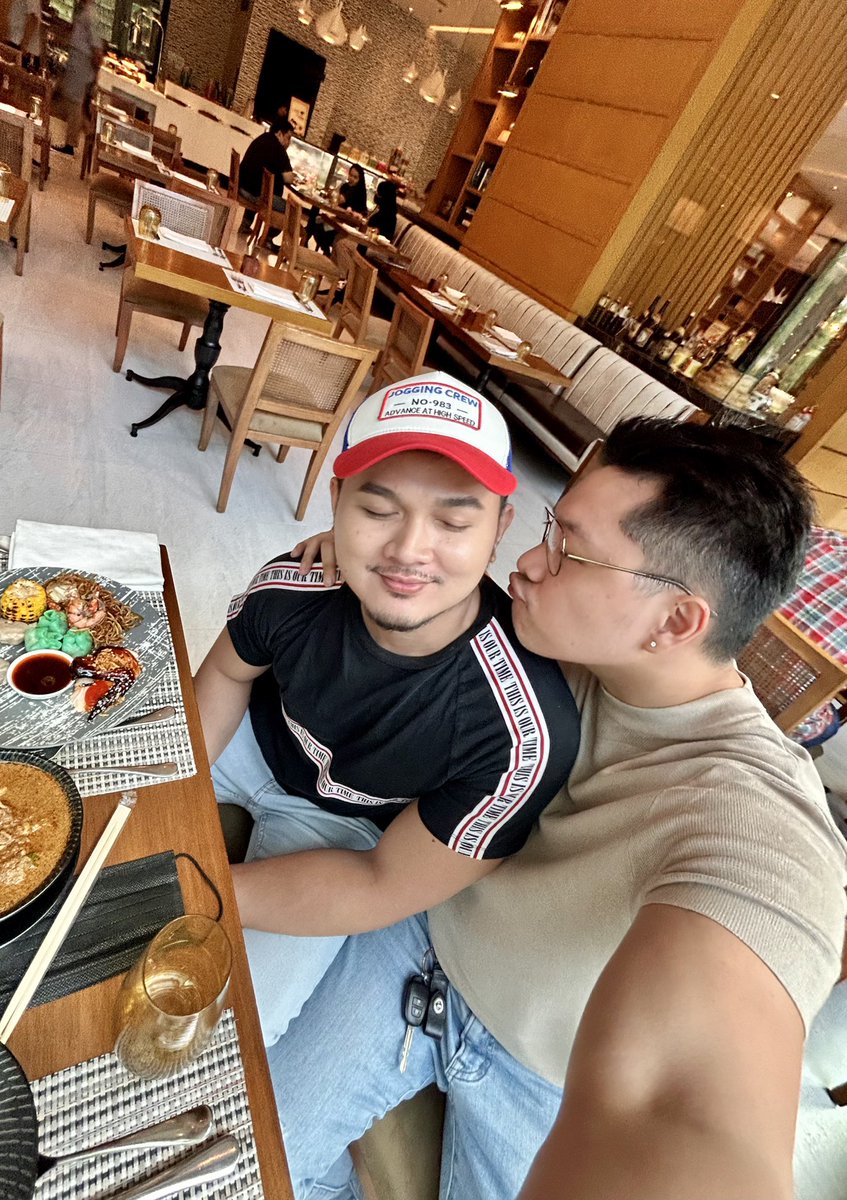 theAJdeleon's tweet photo. Happy birthday my love @CoachClarkeRoi 🫶🏼😘 https://t.co/ruF6Lc7sM0