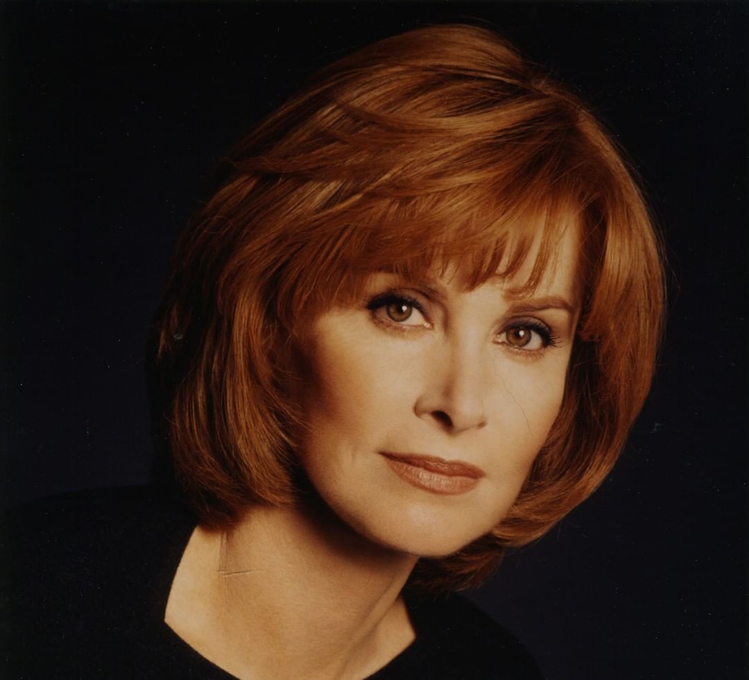 Happy Birthday to Stefanie Powers 
(November 2, 1942). 