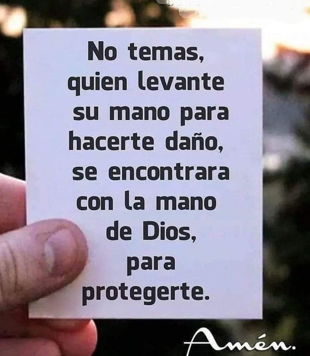 Quien te toca, toca a la niña de los ojos de Dios.
#notasdeDios