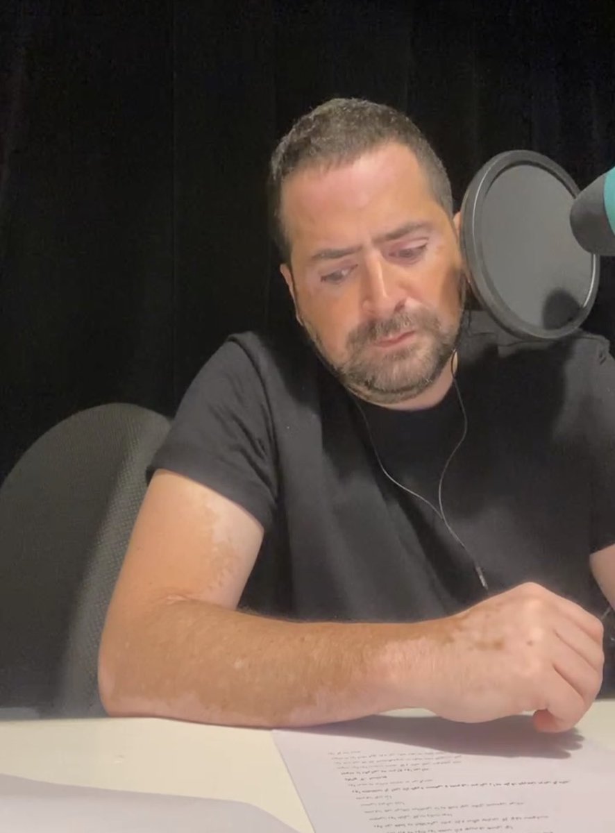 سلام دوستان روزتون بخیر 
با توجه به شرایط فعلی جامعه شغل من که بازیگری و استندآپ و‌دوبله هست کاملا تعطیل شده و طبیعیم هست! 
من الان تنها راه درامدم آموزش دوبله و‌فن بیان هست لطفا اگر کسی رو‌میشناسین‌که علاقه به آموزش داره به من وصلش کنین!
ممنون شما محمد معتضدی
#زن_زندگی_آزادی