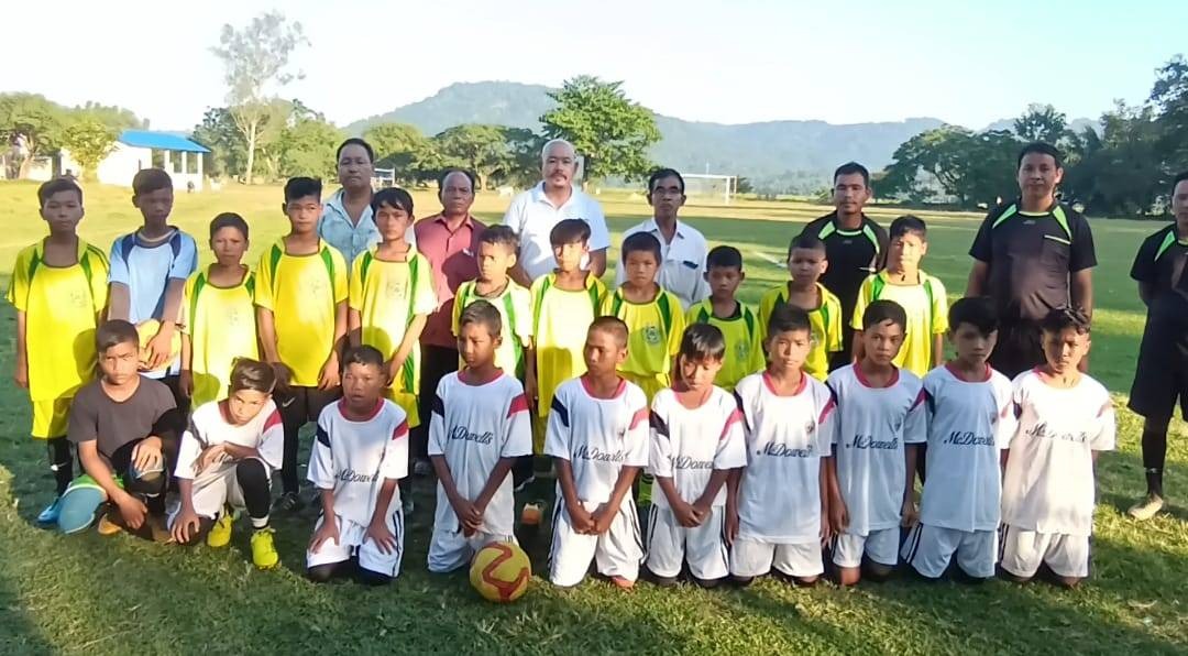 nppmeghalaya's tweet photo. NPYF NGH District President Mr. Feroz G Momin along with NPP party workers attended the Opening Ceremony of 38 kg. Boys Football Tournament at Torika Rabha Playground in Bajengdoba.
Played in full excitement and joy, we are glad to see our youth on the field.
#NPP #NPYF #football https://t.co/qATn6Tm08S