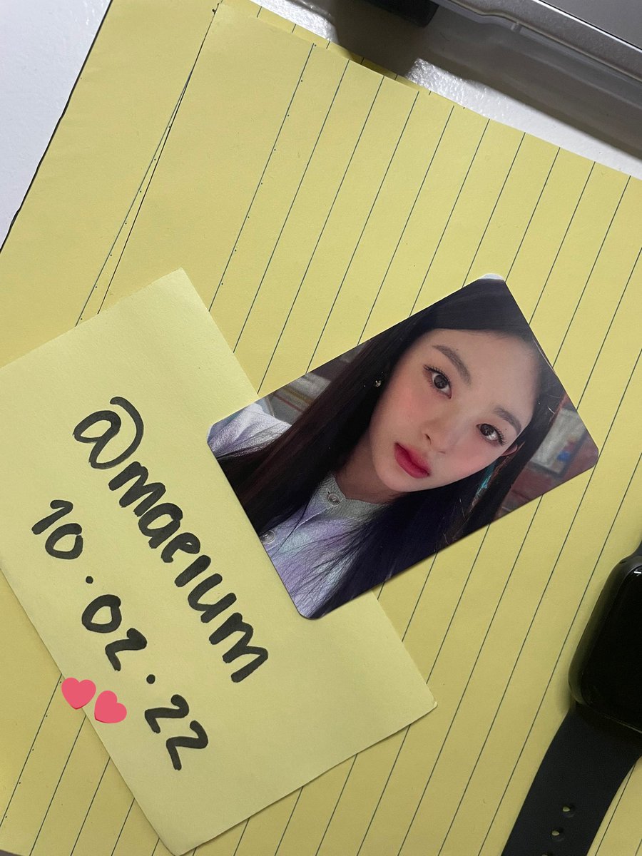 maeium's tweet photo. @.prioseeun unresponsive seller 

been extremely patient na but a month has passed and i still do not have my fully paid item ( + sf is paid as well ) https://t.co/NijsWM1Jds