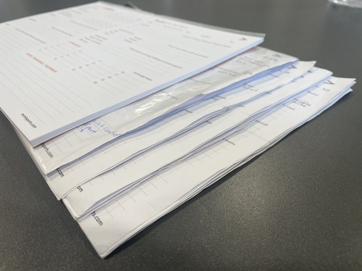 Ian MacLeod tweet media