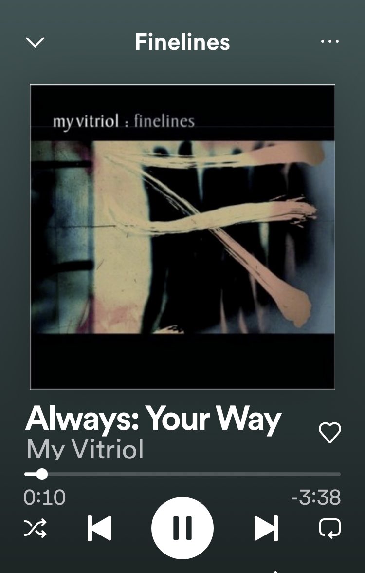 Acrosby_sl6's tweet photo. This morning’s #CommuteSounds were the pretty damned timeless @myvitriol and their debut album “Finelines”. Doesn’t sound 21 years old, looking forward to hearing it live next year supporting @hundredreasons and @HIFHband next year. https://t.co/gzh3rXNy0t