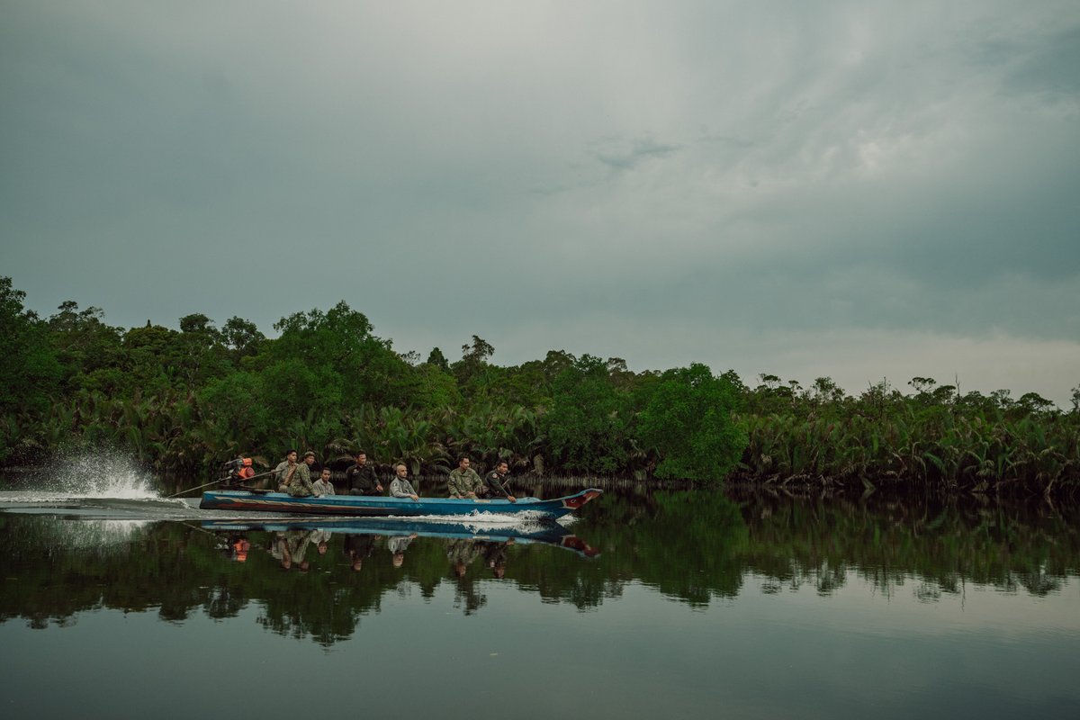 dr_suwanna's tweet photo. Hard working Wildlife Alliance’s rangers tasked with protecting one of the last remaining large rainforests in Southeast Asia
#JoinTheAlliance #WildlifeAlliance #reforestation #offirestation #timeforaction #cimateaction #cliamtechange #conservationoptimism https://t.co/jJKxfMovS7