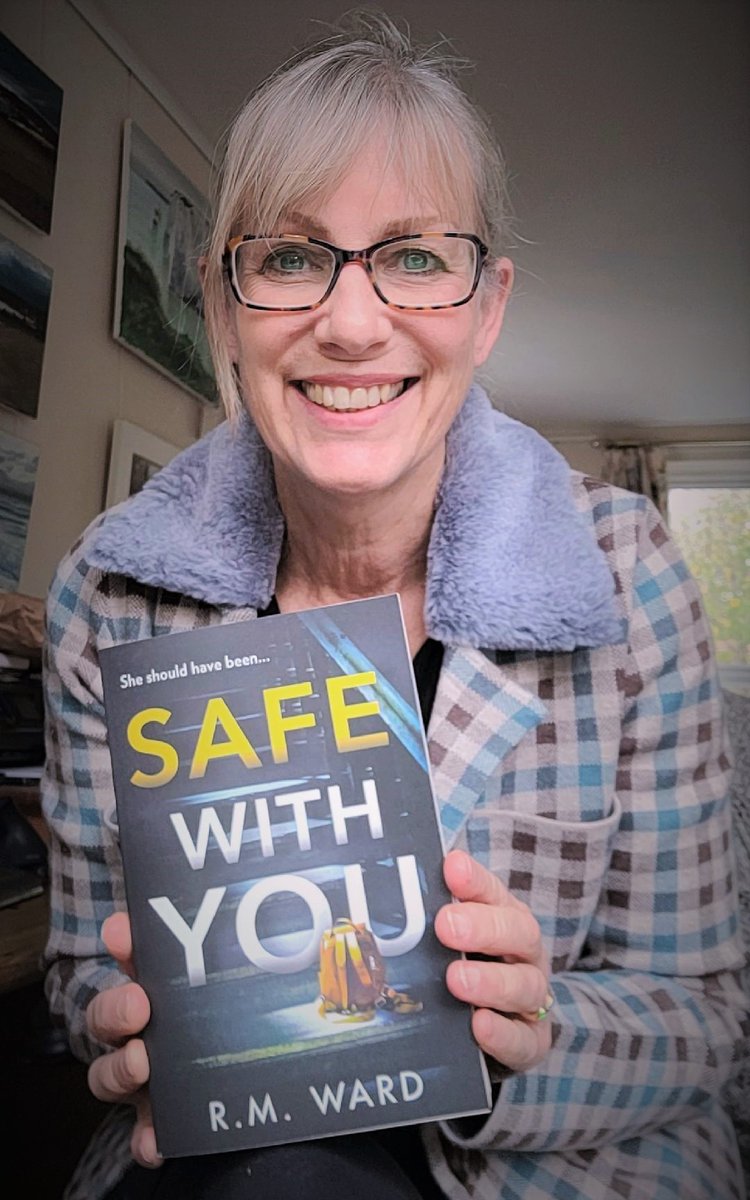 RachelWardbooks's tweet photo. In all the excitement of #cosycrimeclub, I forgot to squeak about my debut psychological thriller #SafeWithYou coming out in paperback in 10 days' time! If you prefer your books in paper form, then do order a copy online or from your local bookshop. https://t.co/K6UC7T1uLW https://t.co/Vkab4qVZqh