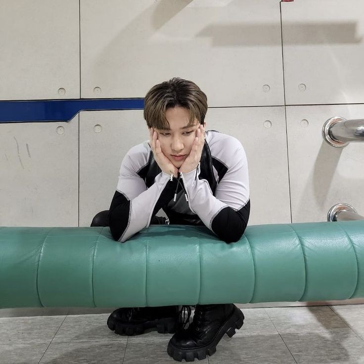 gabrielamiaumia's tweet photo. THE MOST PRECIOUS MAN IN THE WHOLE WORLD MY SEO CHANGBIN #Straykids #MAMAVOTE https://t.co/Jd1ZnCFHBR