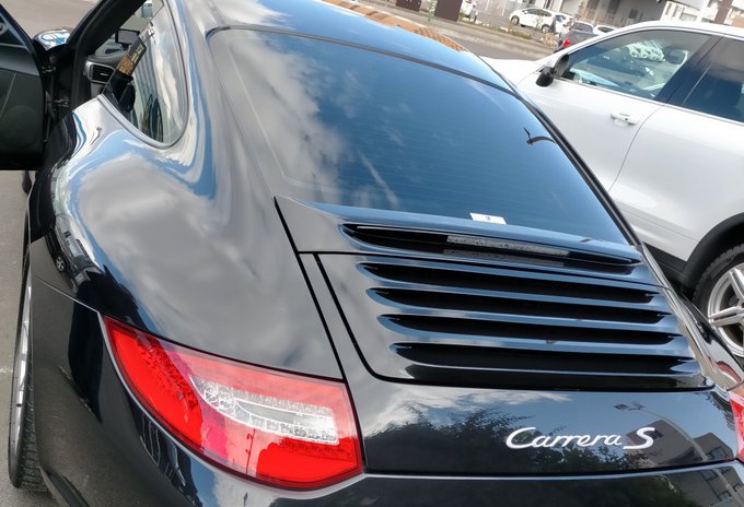 今日は車屋さんへ… 