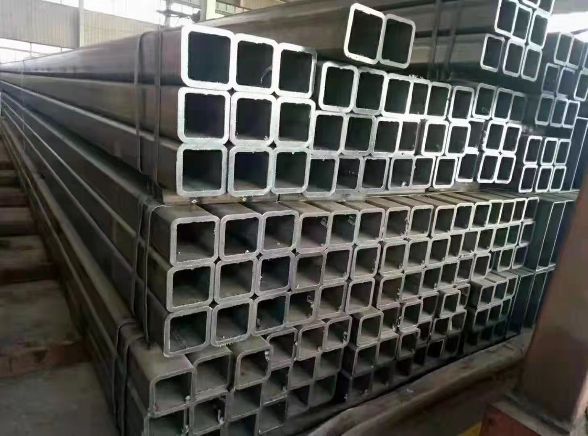 Rectangular steel tube/pipe
5.8M-12M
15*15-600*600mm
Q235/Q345/S355JR, etc.
ASTM Standard /EN/GB
Steel srtucture/Building,etc.
Black Pre-galvanized/Oiled/Powder coating/Galvanized as customers' requirement
Pls show me your requirements first, thanks in advance.
#steelpipe#😀