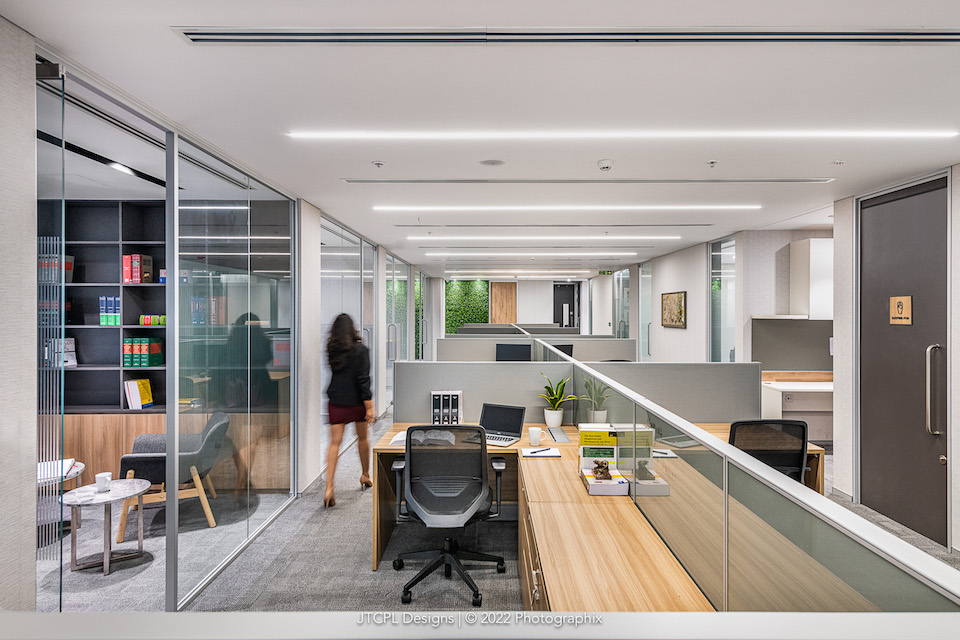 JTCPLDesigns's tweet photo. While designing the Touchstone Partners’ One BKC office, We were highly impressed with the clarity of thought the promoters had.

#JTCPLDesigns_HTSInteriors #OfficeDesigners #officedesign #bespokeinteriors https://t.co/nwny7RSexD