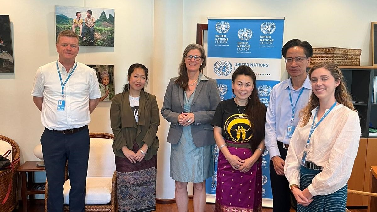 Discussing development challenges associated with UXO contamination and follow-up to the CCM together w/ <a href="/legaciesofwar/">Legacies of War</a> &amp; <a href="/UNDPLaoPDR/">UNDP Lao PDR</a>,  supporting affected communities, the national UXO programme and the need to continuously condemn the use of cluster munitions, by any actor!