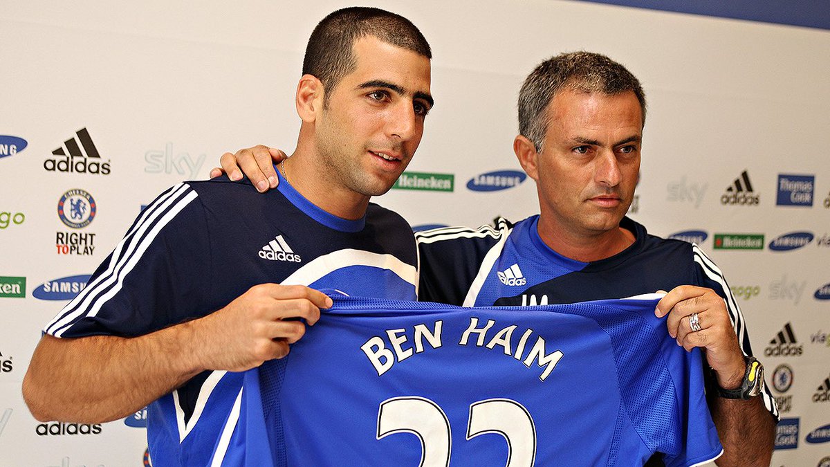 ChelseaFZee's tweet photo. Which @ChelseaFC transfer really had you scratching your head wondering whether that player was Chelsea calibre 🤔💭✍🏼

I’ll start…

#cfc #ChelseaFC #Transfers #ChampionsLeague #PremierLeague https://t.co/Kprcqc5OFA