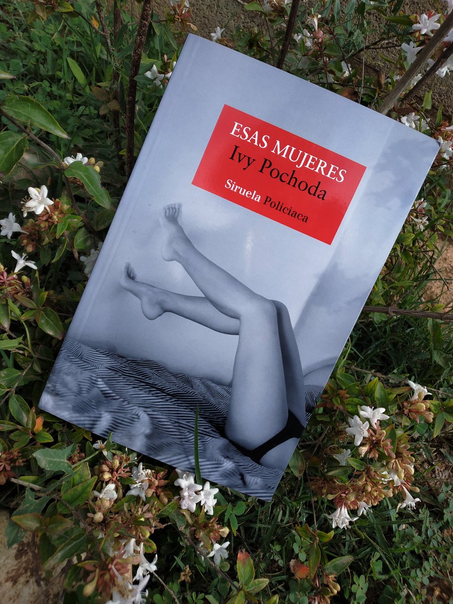 Hoy os recomiendo ESAS MUJERES @ivypochoda <a href="/edicionesiruela/">Siruela</a> ➡️ huellalibrosicc.blogspot.com/2022/11/esas-m…