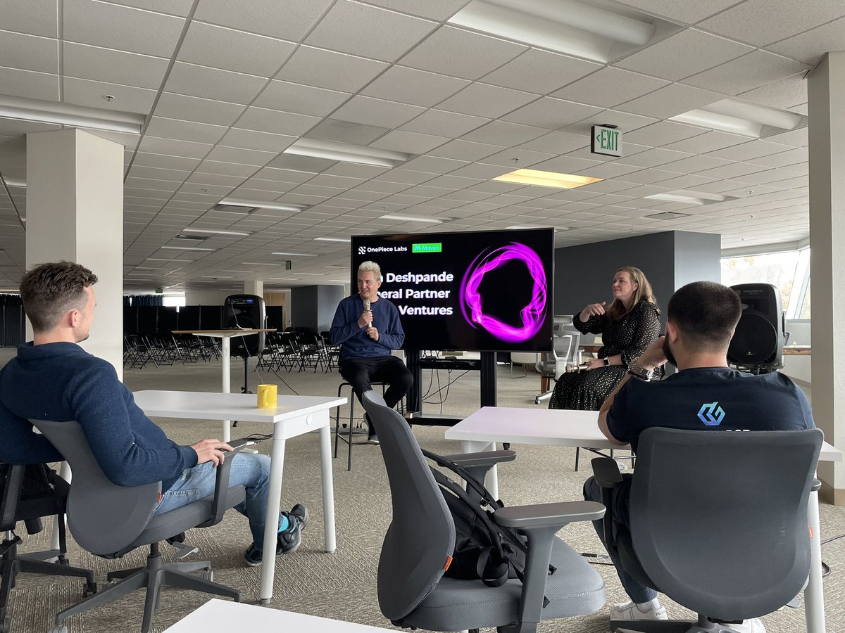 charlesdotxyz's tweet photo. Great event with @OnePieceLabs and @mavenvc today. #web3 #Sfblockchainweek https://t.co/f2OH03h3g0
