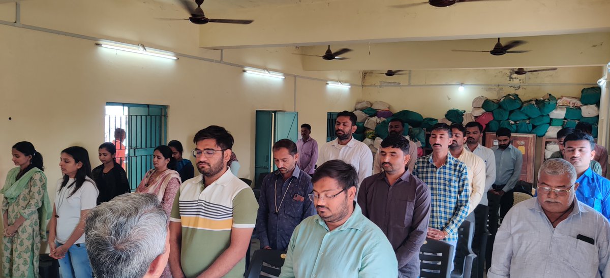 મોરબીની દુર્ઘટનામાં જાન ગુમાવનારા દિવંગત આત્માઓની  શાંતિ આપે તેમજ તેમના પરિવારજનોને પરમાત્મા આ આઘાત સહન કરવાની શક્તિ આપે તે માટે  પ્રાર્થના સભા  યોજાઈ.
ૐ શાંતિ.
#Gujarat_with_morbi 
<a href="/CMOGuj/">CMO Gujarat</a> 
<a href="/Collectorbhav/">Collector & District Magistrate Bhavnagar</a> 
<a href="/BhavnagarDdo/">DDOBhavnagar</a>