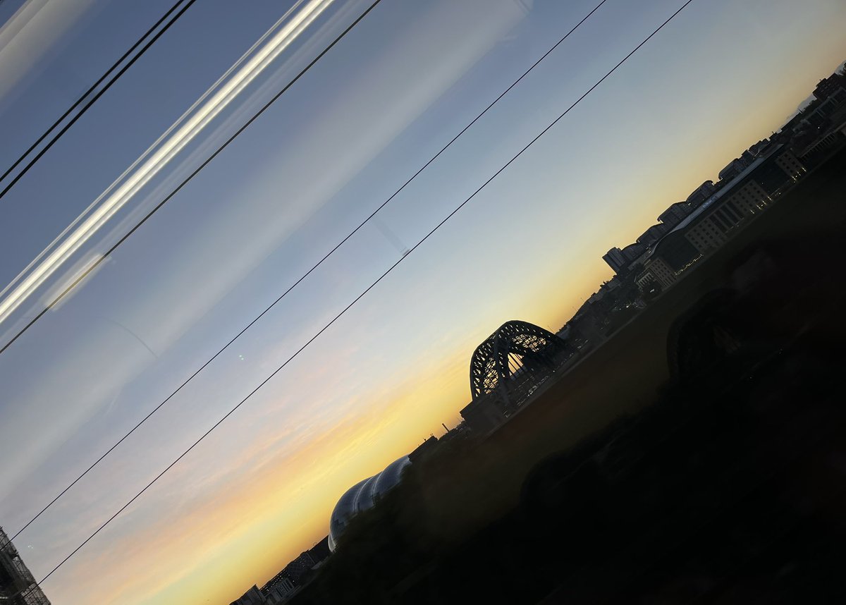 Early start en route to see <a href="/FenJsp/">JSPFen</a> and team in Scotland office 🏴󠁧󠁢󠁳󠁣󠁴󠁿