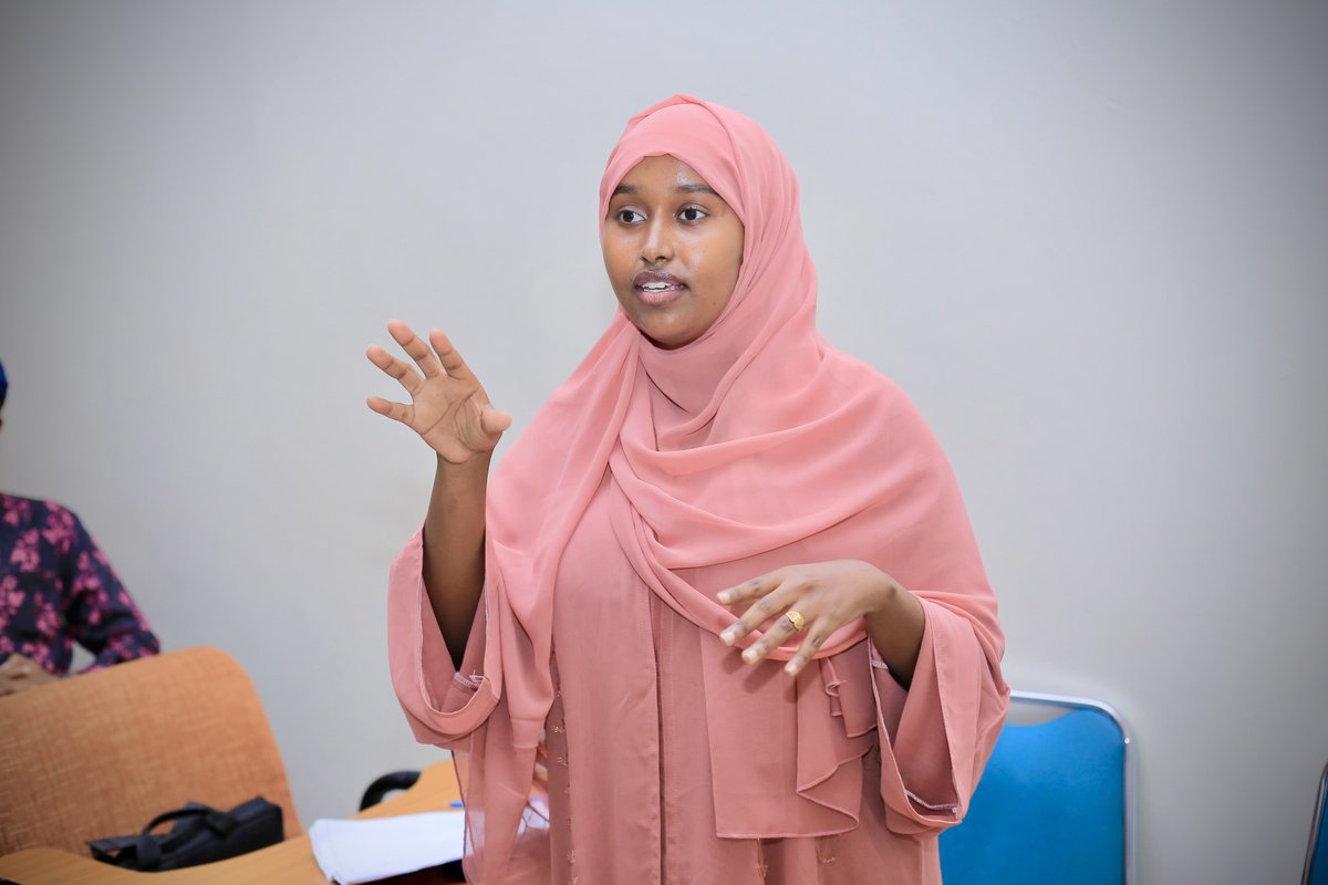 Guild_Office's tweet photo. Congratulations to #HE_Dhukri_Abfulkadir upon winning the election as the #NEW President of the Somalian's Students Association in IUEA🎊🎉🥳🎉
We wish and your community progress, unity.....may Allah be with you 🙌 🇸🇴🇸🇴🇸🇴🇸🇴 https://t.co/7jD4E0vooC