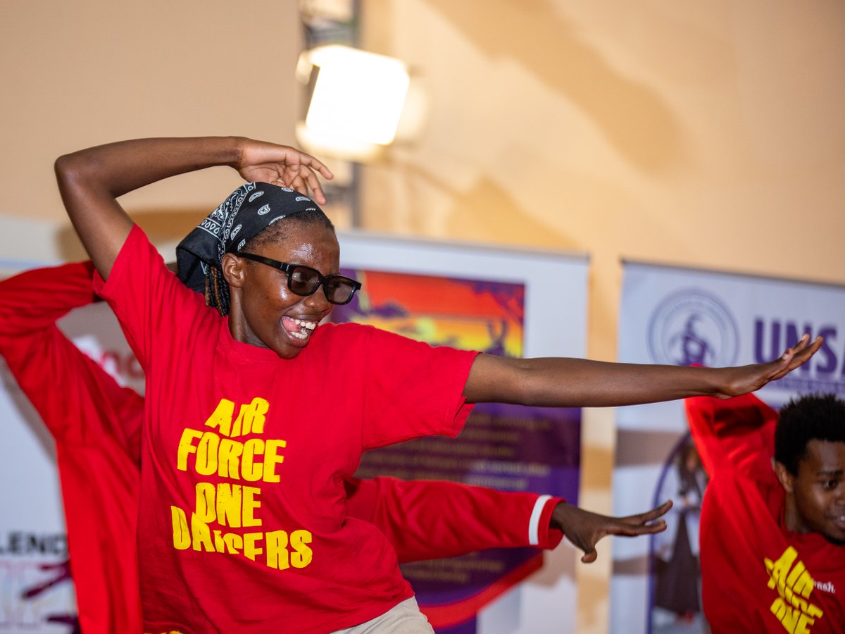 BloowGlobal's tweet photo. What an outstanding performance by Air Force One Dancers.

These dancers put all their passion into their performance and made us feel like we were part of the show.

#bloowafrica #bloowglobal #BloowExperience #bloowcampustour https://t.co/GjnnxpoVKT