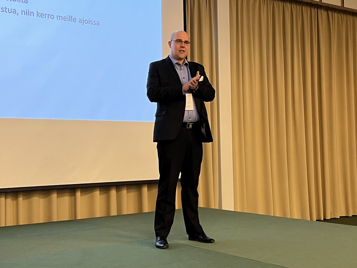 Puheenjohtaja Ville Valio avaa Sahateollisuuspäivät 2022