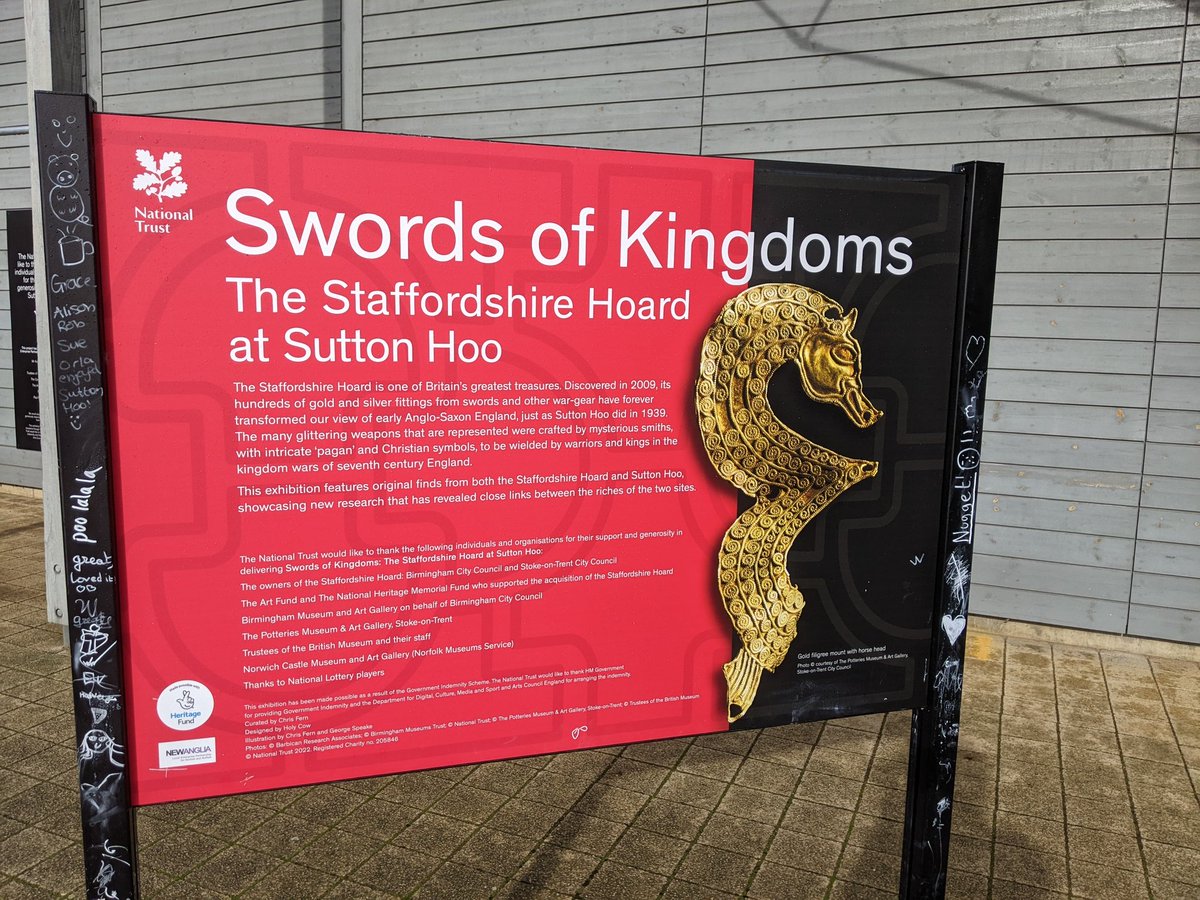 PMAGCollections's tweet image. We returned to @NT_SuttonHoo at the start of this week to return loaned Staffordshire Hoard objects to Stoke-on-Trent. It sounds like Swords of Warriors has been very successful and has brought the Staffordshire Hoard to thousands of people.
#museums #staffordshire