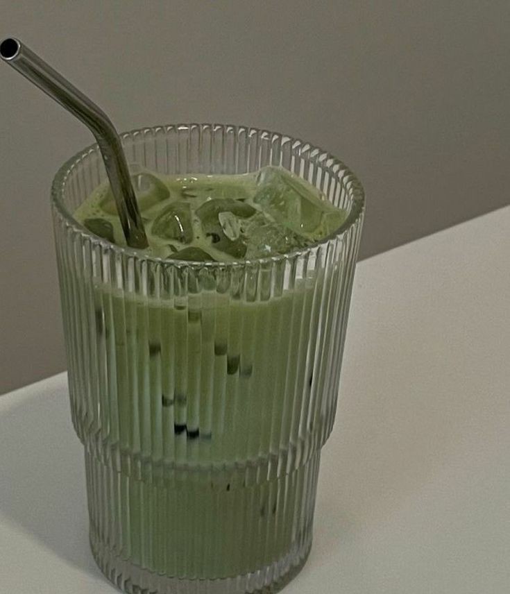 prettylanes's tweet photo. matcha https://t.co/ZdBoJ2CTi3