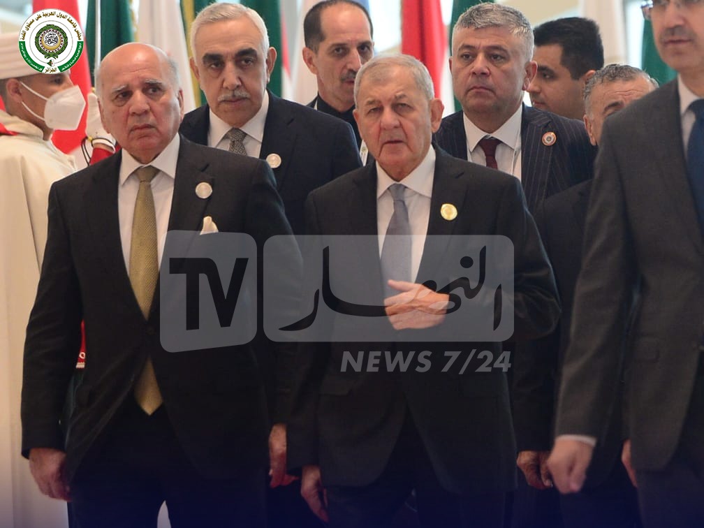 ennaharonline's tweet photo. 🔵🔵#صور وصول الرئيس العراقي #عبد_اللطيف_رشيد إلى قصر المؤتمرات في ثاني يوم من #القمة_العربية
#الجزائر #النهار #العراق #الجامعة_العربية #الرئيس_تبون #لم_الشمل #قمة_كل_العرب #قمة_الجزائر
#Algerie #EnnaharTV #EnnaharInfos #SommetArabe #CICAlger #WelcomeToAlgeria https://t.co/jRiFM06tp2