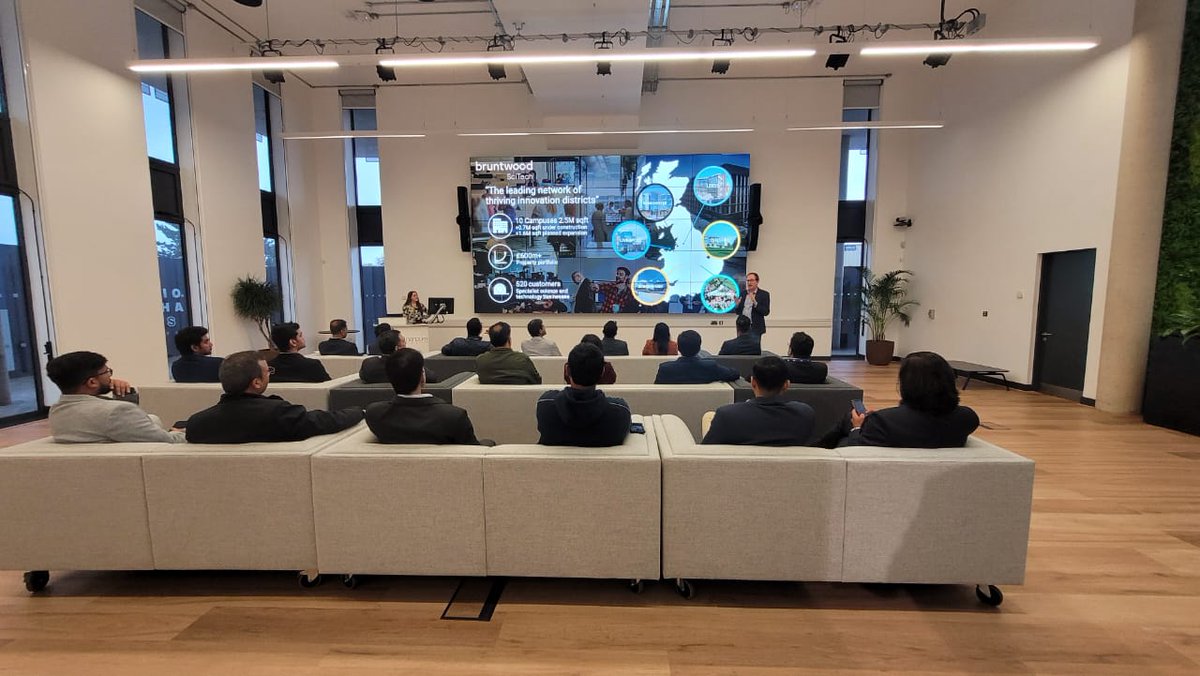 cii_cies's tweet photo. CII Startup delegation visited #iCentrum - an innovation campus in Birmingham and met with Jamie Clyde, Director, Southern Region &amp; Innovation Services to understand how corporates &amp; Startups are collaborating effectively and various support services offered by the organization. https://t.co/byGld0oULr