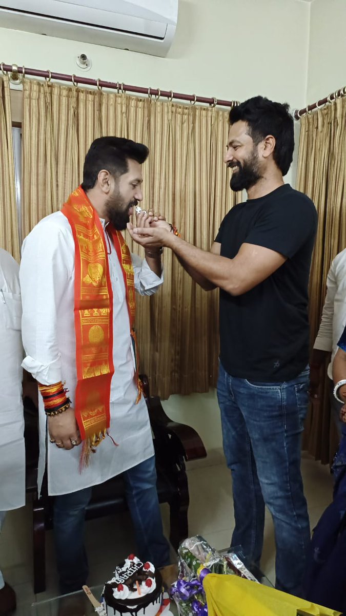 VineetLJP's tweet photo. Happy birthday.. My President !

@LJP4India 
@iChiragPaswan https://t.co/hLjbwmM70z