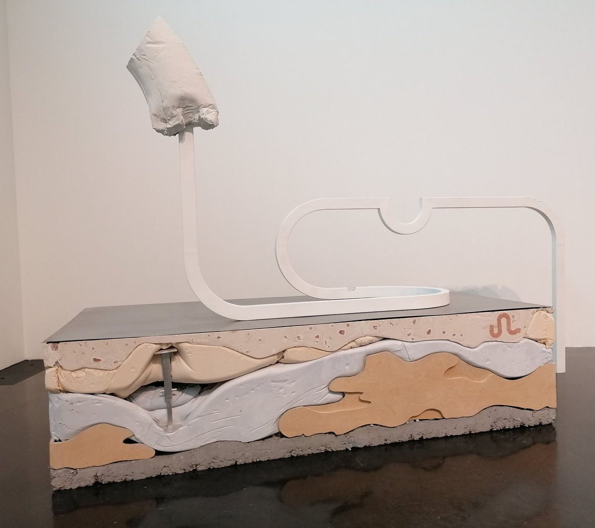 BeckArtsConnect's tweet photo. Great to find out more about 'Breaking the Mould' @newartgallery with our 'Contemporary Art in the Classroom' lead teachers. Can't wait to see what their students think of the exhibition &amp; how they create their own #contemporarysculpture
@ArtsConnectWM @A_C_Collection https://t.co/fMFGU7JGwE